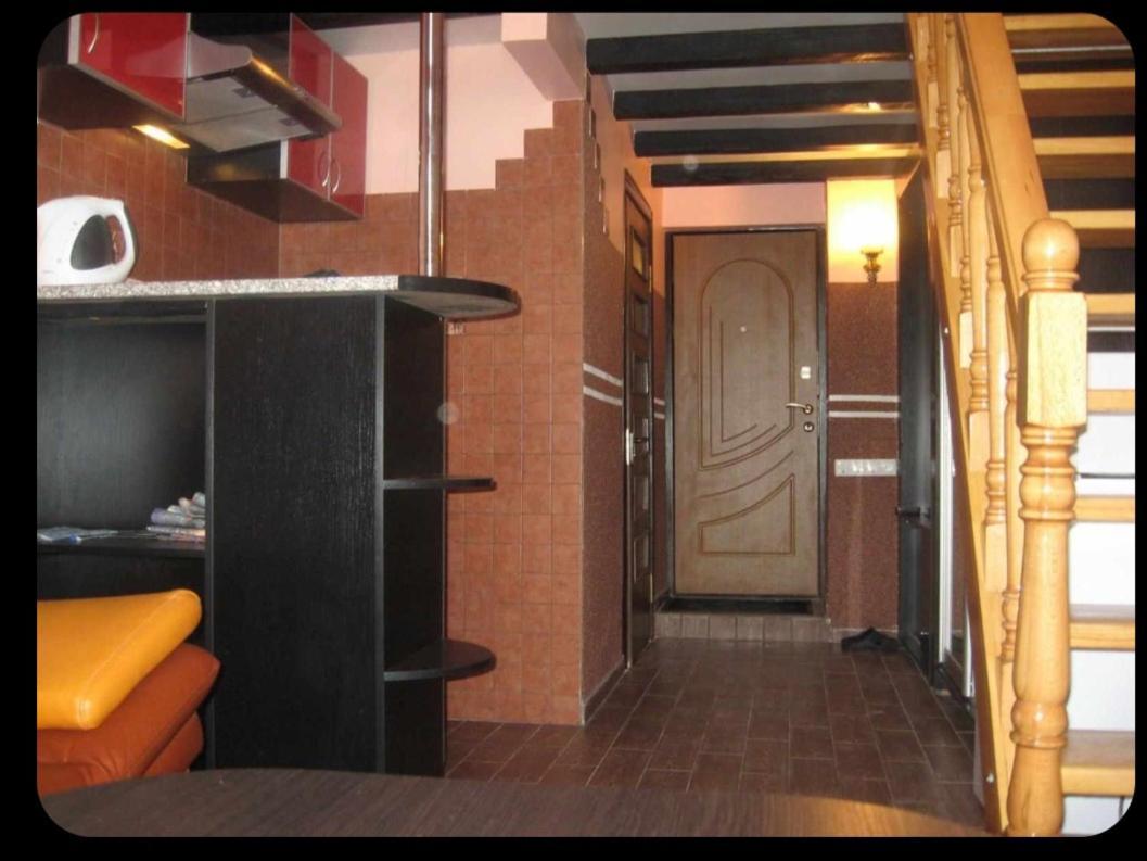 площа старий ринок з балконом Apartment Lviv